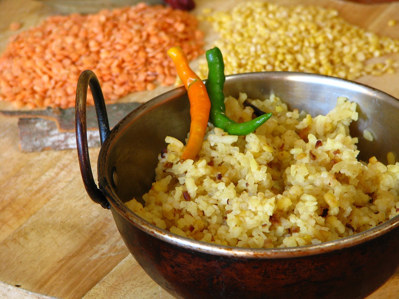 red lentils and grains with hot peppers